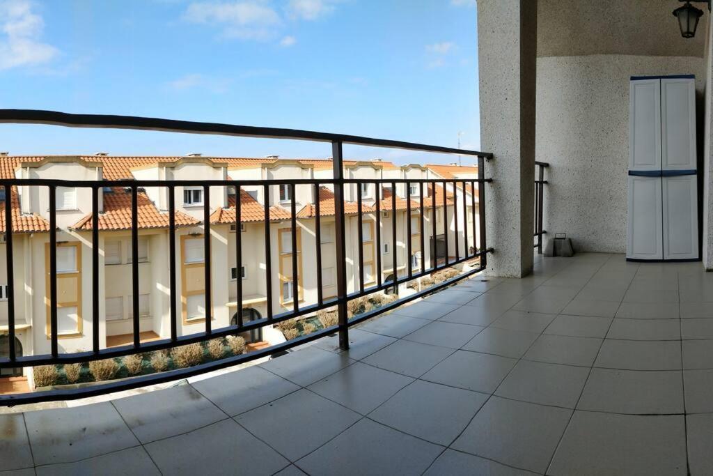 Iaros El Coto Apartment Mogro Exterior foto